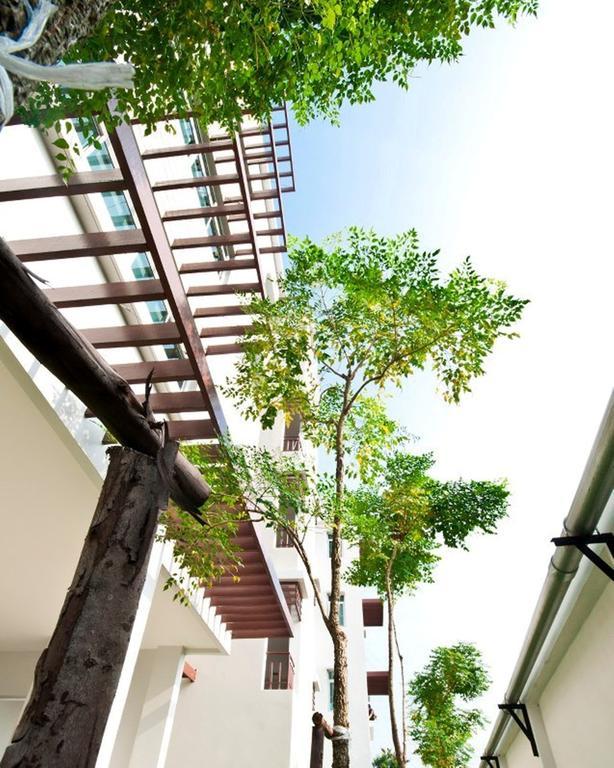 The Meet Green Apartment Bangkok Luaran gambar
