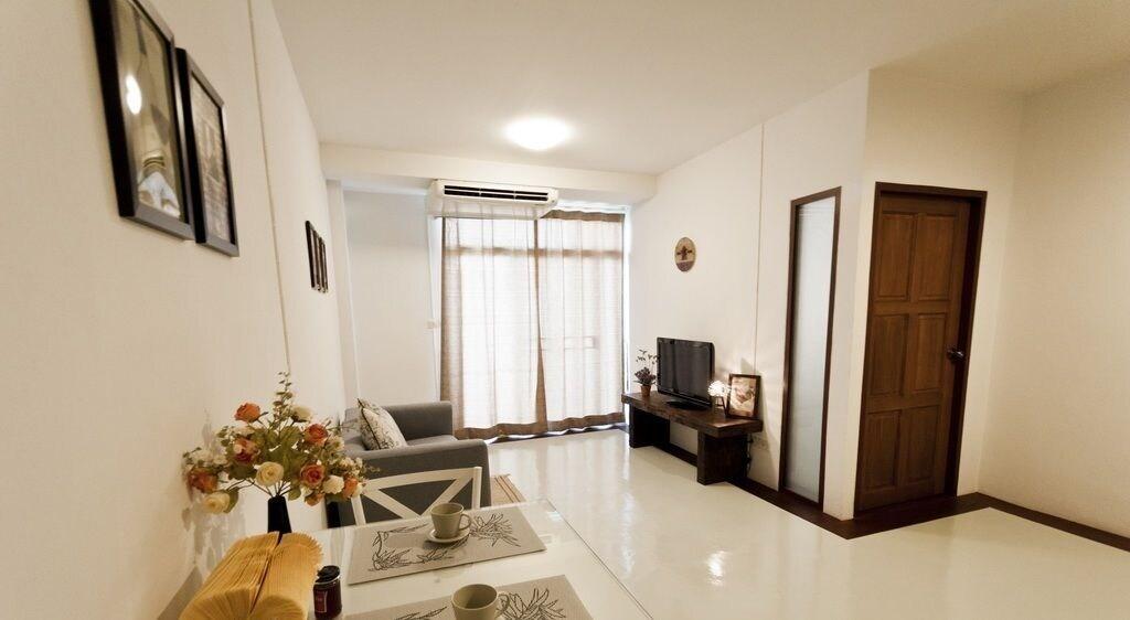 The Meet Green Apartment Bangkok Luaran gambar